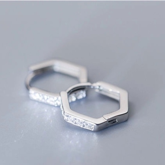 Jewelry - 925 sterling silver Hexagon hoops